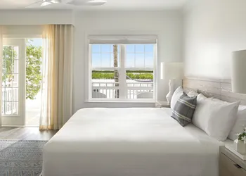 Parrot Key Hotel & Villas hotel thumbnail 7