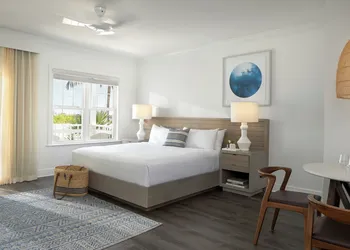 Parrot Key Hotel & Villas hotel thumbnail 8