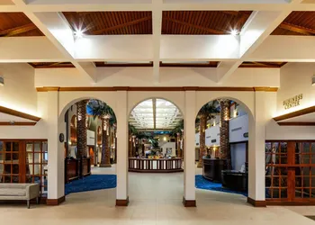 Island Grand at TradeWinds hotel thumbnail 2