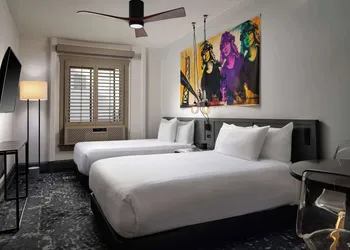 The Barnes San Francisco, Tapestry Collection by Hilton hotel thumbnail 5