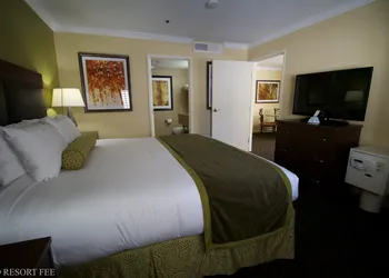 Best Western Plus Casino Royale - Center Strip hotel thumbnail 3