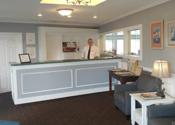 Hyannis Travel Inn hotel thumbnail 2
