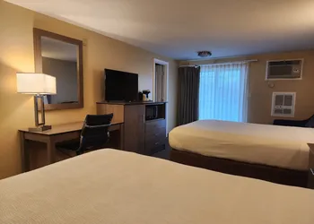Hyannis Travel Inn hotel thumbnail 6