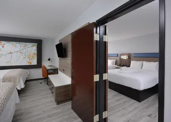 Brookstone Lodge near Biltmore Village, an Ascend Collection Hotel hotel thumbnail 8