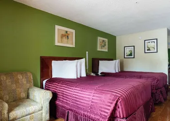 Country Hearth Inn & Suites Marietta hotel thumbnail 6