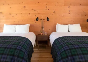 Timber Cove Resort hotel thumbnail 5