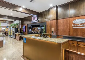 Econo Lodge Lake Elsinore Casino hotel thumbnail 4