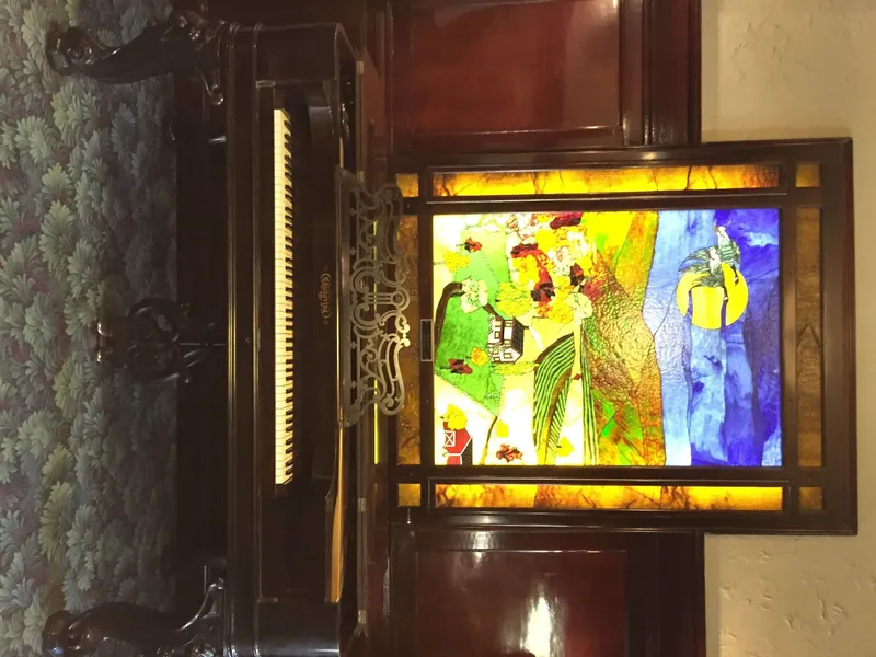 Historic Cary House Hotel hotel detail image 2