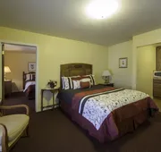 Historic Cary House Hotel hotel detail image 7