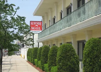 Surfside Motel hotel thumbnail 6