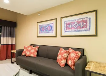 Microtel Inn & Suites by Wyndham Pueblo hotel thumbnail 2