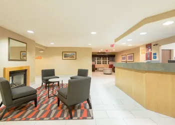 Microtel Inn & Suites by Wyndham Pueblo hotel thumbnail 4
