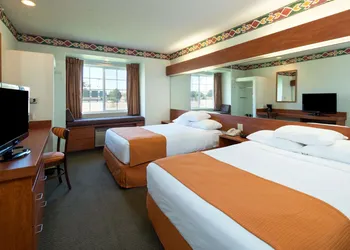 Microtel Inn & Suites by Wyndham Pueblo hotel thumbnail 8