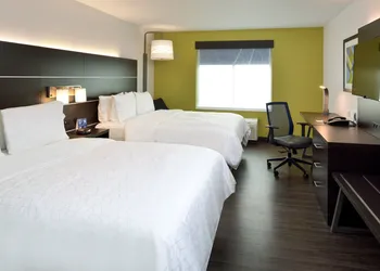 Holiday Inn Express & Suites Pueblo North by IHG hotel thumbnail 2