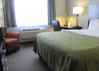 Quality Inn & Suites Pueblo West hotel thumbnail 8
