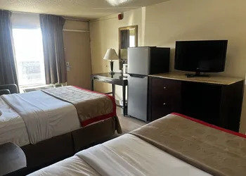 Budget Inn hotel thumbnail 7