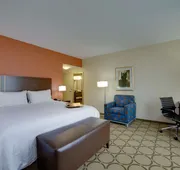 Hampton Inn & Suites Philadelphia/Bensalem hotel detail image 7