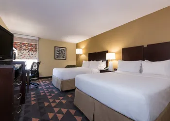 Holiday Inn Lumberton by IHG hotel thumbnail 4