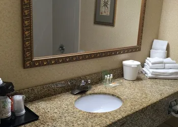Holiday Inn Lumberton by IHG hotel thumbnail 8