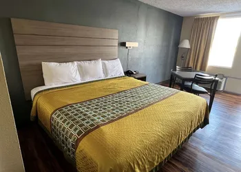Knights Inn Lumberton hotel thumbnail 2