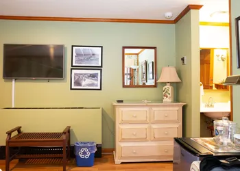 Sandaway Suites & Beach hotel thumbnail 6
