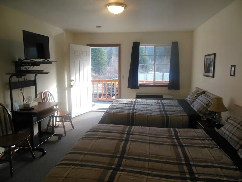 Clark Fork Lodge hotel detail image 6