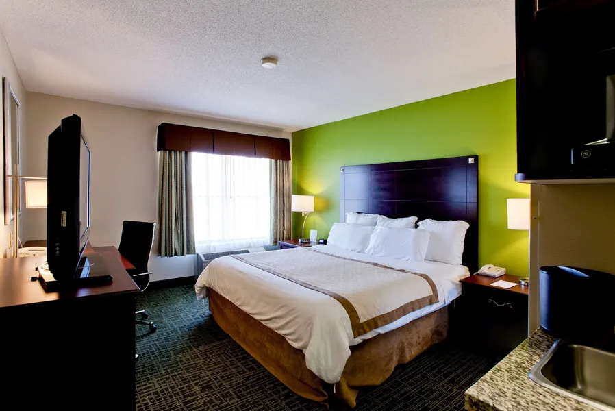 Staybridge Suites Cedar Rapids North by IHG hotel detail image 6