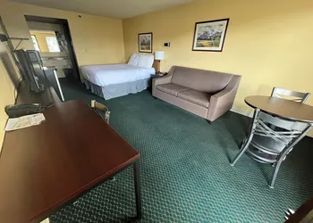 National 9 Price hotel thumbnail 8