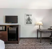 Best Western Plus Longbranch Hotel & Convention Center hotel detail image 7