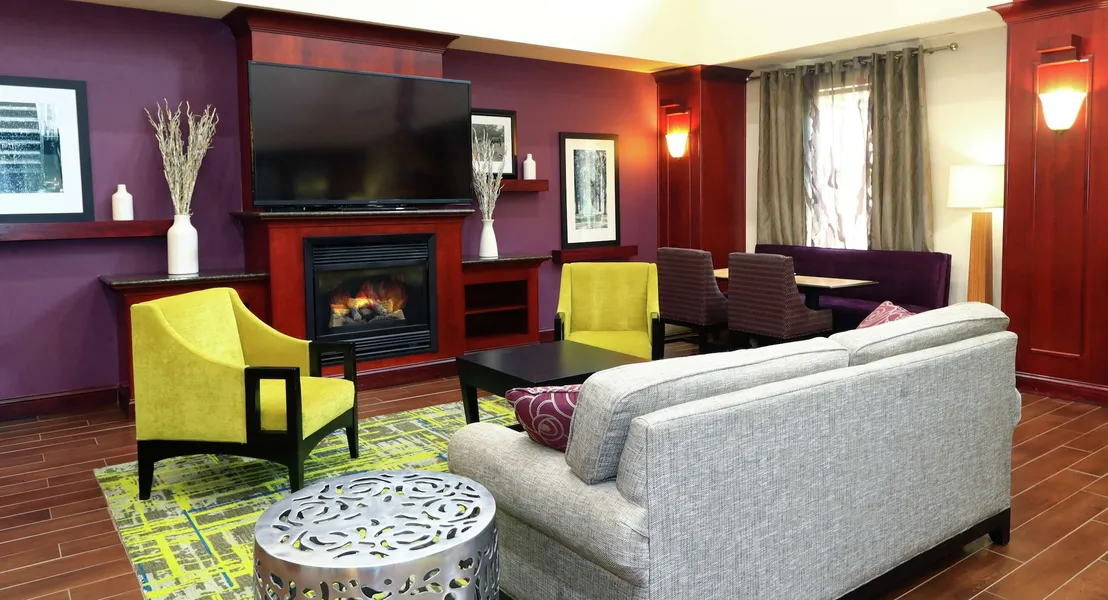 Hampton Inn & Suites Lamar hotel detail image 6