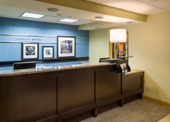 Hampton Inn Danville hotel thumbnail 8