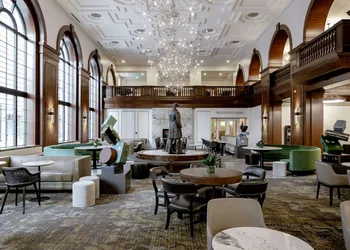 Hotel Fort Des Moines, Curio Collection by Hilton hotel thumbnail 3