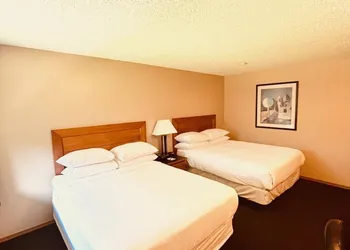 Royal Hotel hotel thumbnail 8
