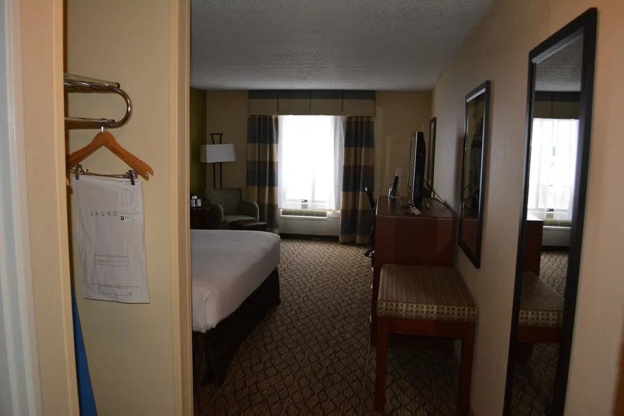 Holiday Inn Express & Suites Lancaster by IHG hotel detail image 6