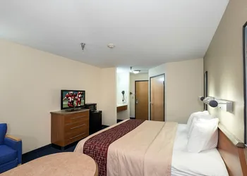 Red Roof Inn Jackson, OH hotel thumbnail 3
