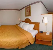 Quality Inn & Suites Circleville hotel detail image 7
