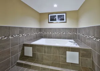 Holiday Inn Express Circleville by IHG hotel thumbnail 2