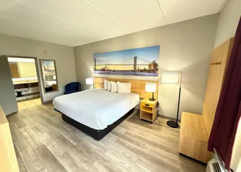 Days Inn by Wyndham Statesboro hotel thumbnail 7