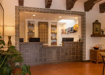 Piñon Court By La Fonda hotel thumbnail 2