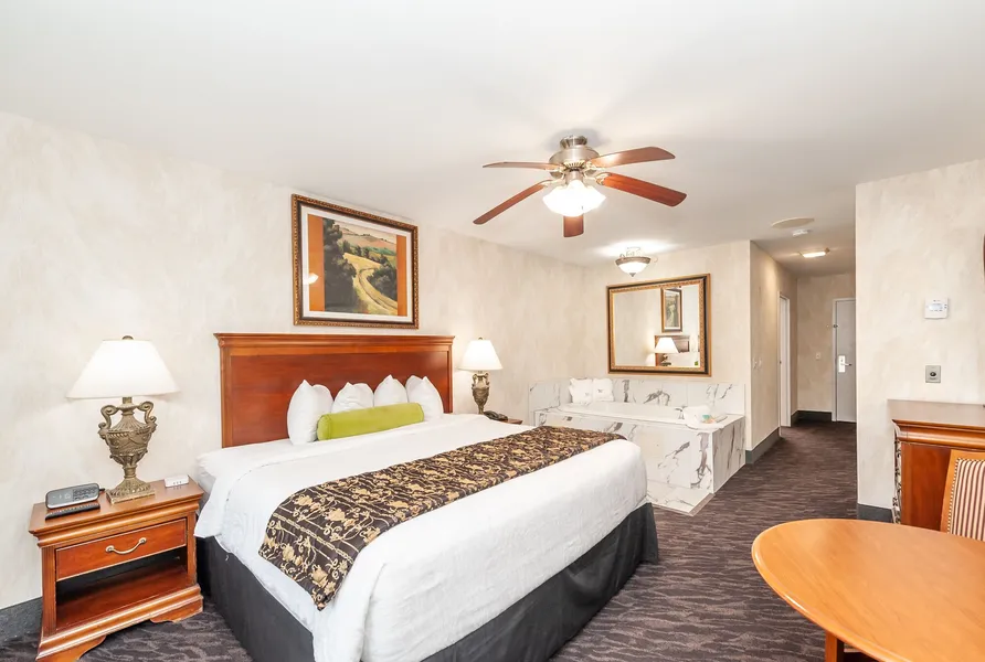 Bellissimo Hotel, Trademark by Wyndham Near Foxwoods Casino hotel detail image 6