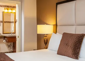 Fitzpatrick Manhattan Hotel hotel thumbnail 5