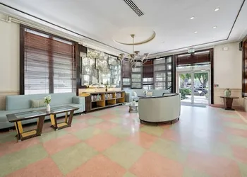 Greenview Hotel by Lowkl hotel thumbnail 7