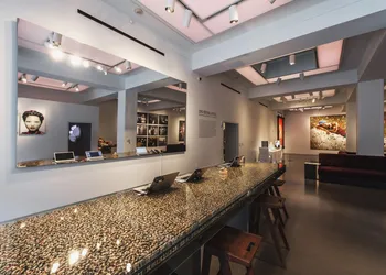 21c Museum Hotel Cincinnati hotel thumbnail 8