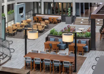 Embassy Suites by Hilton El Paso hotel thumbnail 2