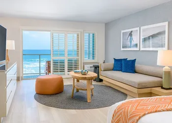 Beach Terrace hotel thumbnail 6