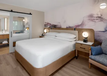 Delta Hotels by Marriott Santa Clara hotel thumbnail 8