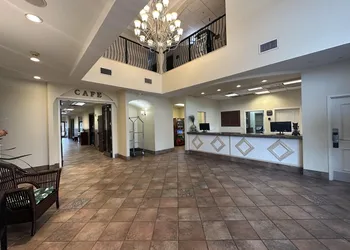 Tahitian Inn hotel thumbnail 3