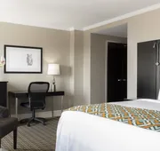 voco The Tiger Hotel Columbia, MO by IHG hotel detail image 5