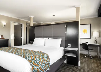 voco The Tiger Hotel Columbia, MO by IHG hotel thumbnail 7