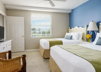 Olde Marco Island Inn and Suites hotel thumbnail 3